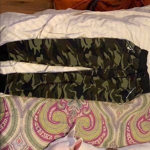 Camo jogger sweats